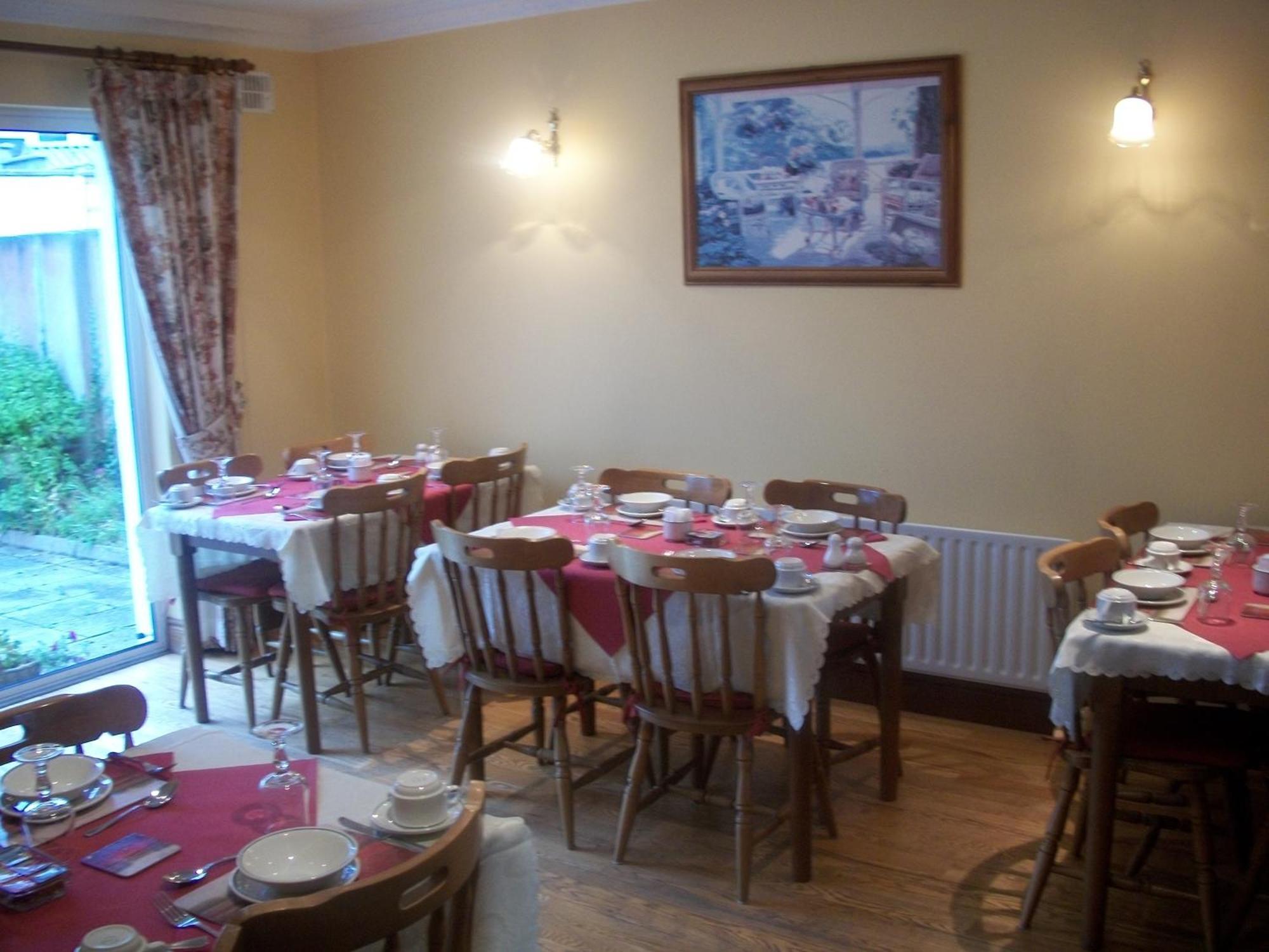Seashore Lodge Guesthouse Galway Dış mekan fotoğraf