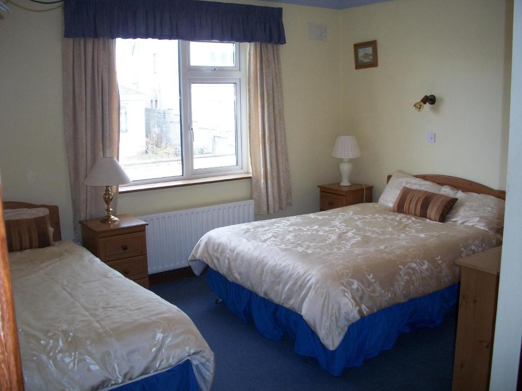 Seashore Lodge Guesthouse Galway Dış mekan fotoğraf